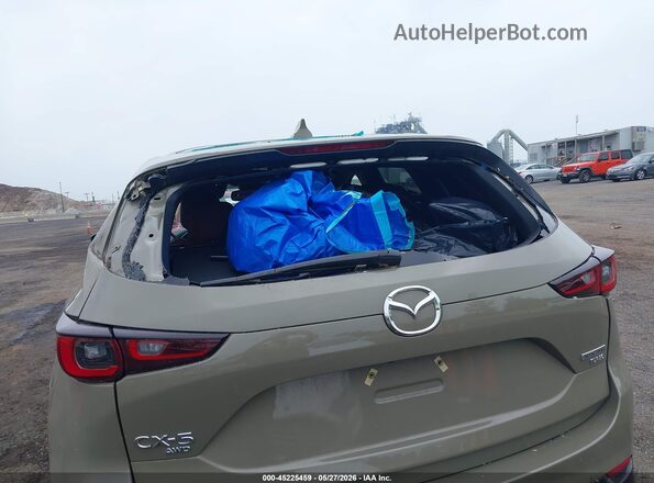 JM3KFBAY9R0368964 2024 MAZDA CX-5 Зеленый Вид спереди