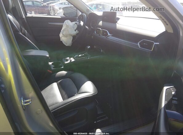 JM3KFBBL9S0586721 2025 MAZDA CX-5 Beige Вид салону спереду