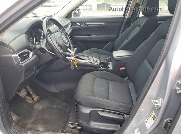 JM3KFBBM8J0413568 2018 MAZDA CX-5 Silver Front interior view