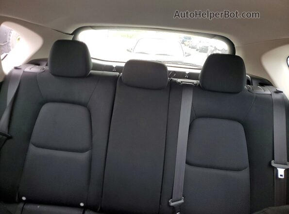JM3KFBBM8J0413568 2018 MAZDA CX-5 Silver Rear seats view