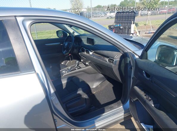 JM3KFBCM0K0625140 2019 MAZDA CX-5 Серебряный Вид салона спереди
