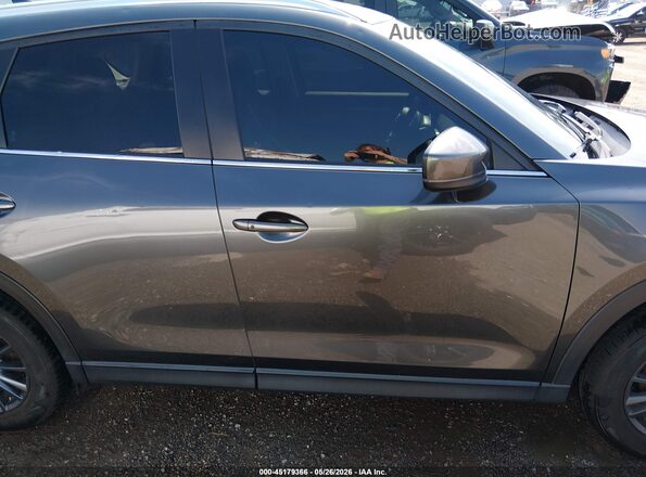 JM3KFBCM2M0399234 2021 MAZDA CX-5 Gray Սալոնի հետևի տեսք