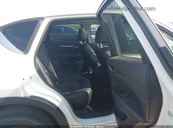 JM3KFBCM4K0590862 2019 MAZDA CX-5 White Vista de la etiqueta del VIN