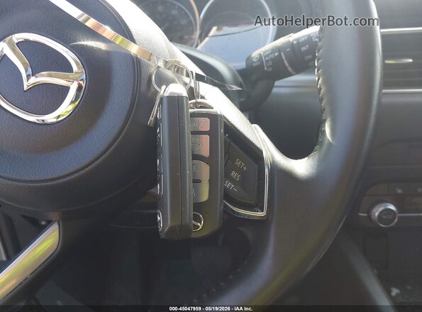 JM3KFBCM4K0590862 2019 MAZDA CX-5 White Vista del salpicadero