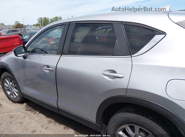 JM3KFBCM4N1586471 2022 MAZDA CX-5 Серебряный Панорамный вид салона 360°