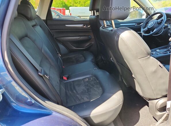 JM3KFBCM7J0409588 2018 MAZDA CX-5 Синий Вид задней части салона