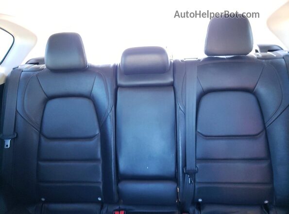 JM3KFBDL1H0193656 2017 MAZDA CX-5 Серый Вид задних сидений