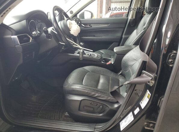 JM3KFBDL5H0222561 2017 MAZDA CX-5 Black Вид салону спереду
