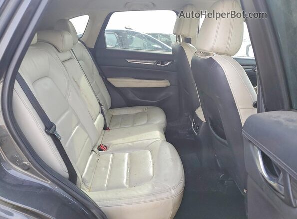 JM3KFBDL7H0185416 2017 MAZDA CX-5 Серый Вид задней части салона