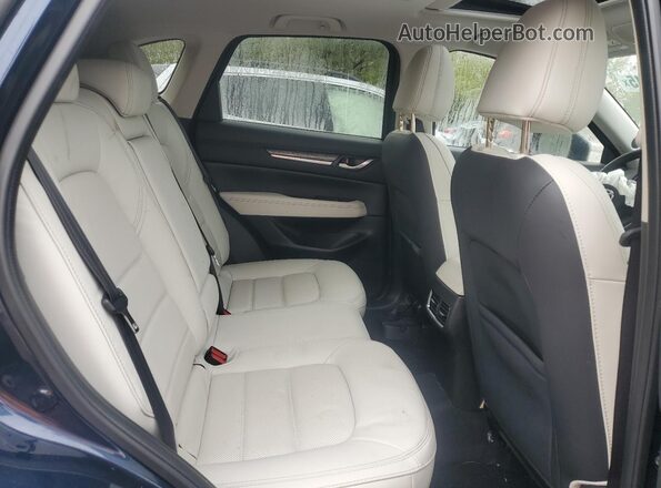 JM3KFBDM0N1595036 2022 MAZDA CX-5 Blue Rear interior view