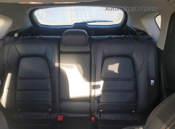JM3KFBDM8K0646509 2019 MAZDA CX-5 White Rear seats view