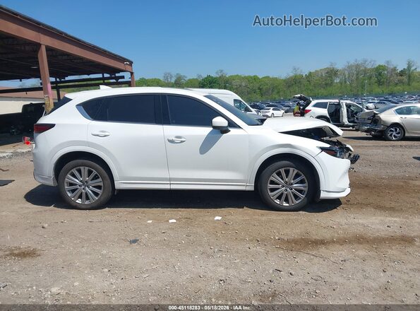 JM3KFBXY1N0640490 2022 MAZDA CX-5 White Rear interior view