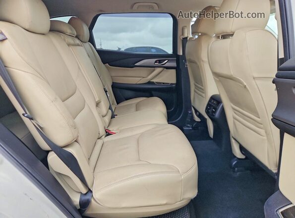 JM3TCACY7J0224015 2018 MAZDA CX-9 White უკანა სალონის ხედი