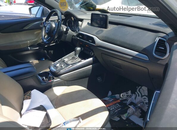 JM3TCADY2J0205354 2018 MAZDA CX-9 White Front interior view