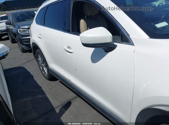 JM3TCADY2J0205354 2018 MAZDA CX-9 White 360 interior view