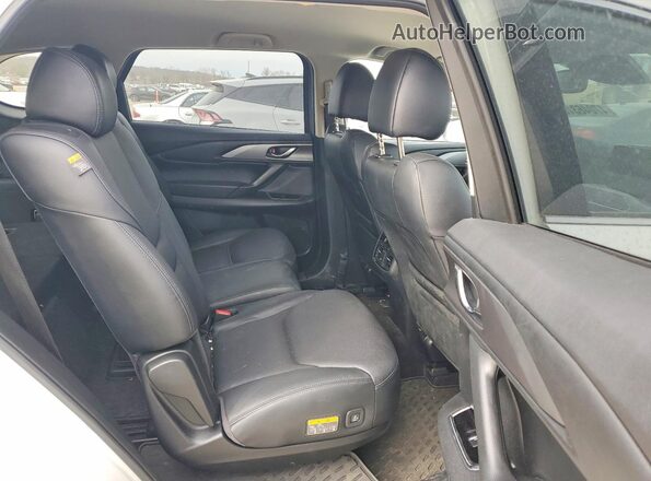 JM3TCBCY1M0521453 2021 MAZDA CX-9 White Вид задньої частини салону