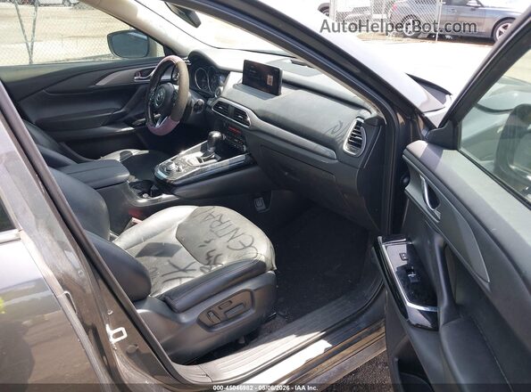 JM3TCBCY7N0602538 2022 MAZDA CX-9 Gray წინა სალონის ხედი