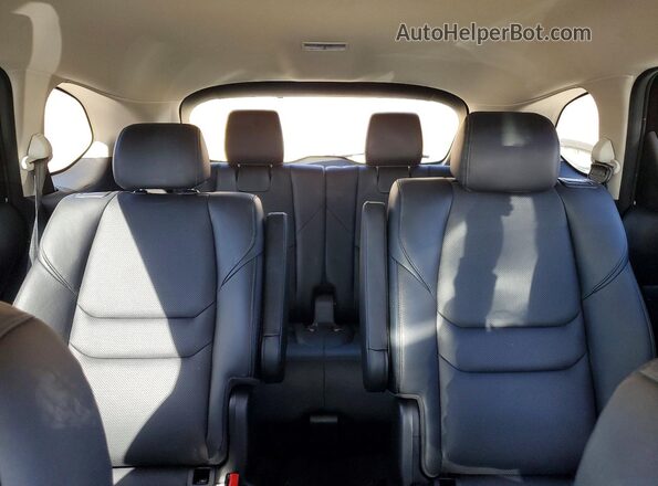 JM3TCBCY8P0643876 2023 MAZDA CX-9 White Vista de los asientos traseros