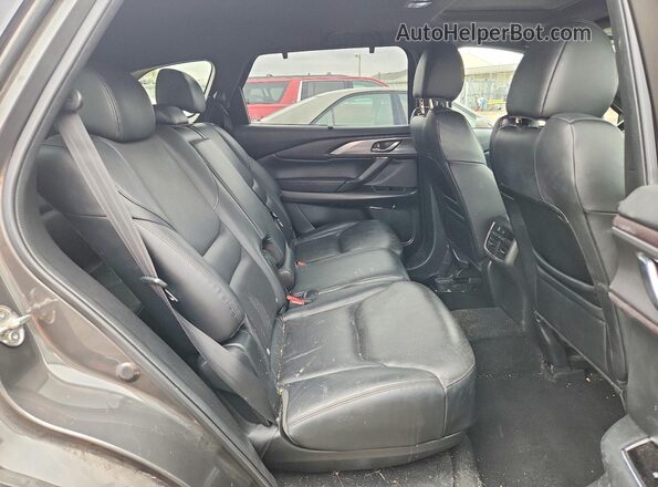 JM3TCBDY2H0128906 2017 MAZDA CX-9 Gray Вид задньої частини салону