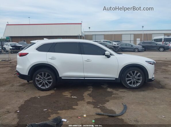 JM3TCBDY2N0612182 2022 MAZDA CX-9 White Սալոնի հետևի տեսք