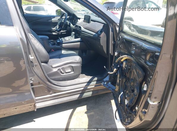JM3TCBDY6H0138547 2017 MAZDA CX-9 Gray Widok wnętrza z przodu