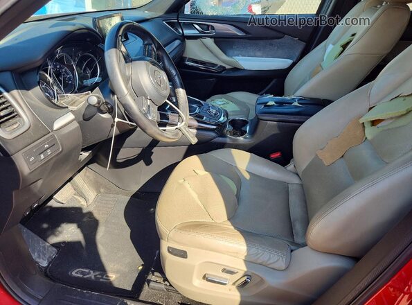 JM3TCBDY7J0200138 2018 MAZDA CX-9 Red Вид салону спереду