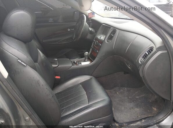 JN1BJ0RR0HM401577 2017 INFINITI QX50 Gray Front interior view