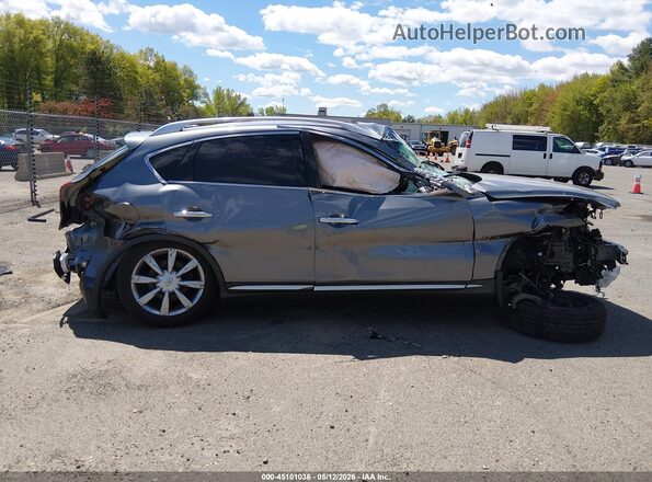 JN1BJ0RR6HM410025 2017 INFINITI QX50 Gray უკანა სალონის ხედი