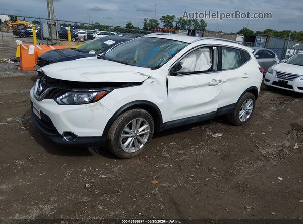 JN1BJ1CP0HW004792 2017 NISSAN ROGUE White Առջևի ձախ երեք քառորդ տեսարան