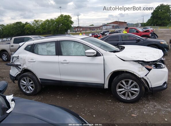 JN1BJ1CP0HW004792 2017 NISSAN ROGUE White Սալոնի 360 աստիճան տեսք
