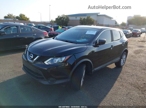 JN1BJ1CPXHW032163 2017 NISSAN ROGUE Black წინა მარცხენა ხედი სამი მეოთხედიდან