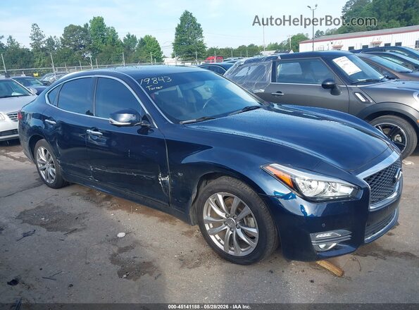 JN1BY1AP2JM181117 2018 INFINITI Q70 Синий Вид задней части салона