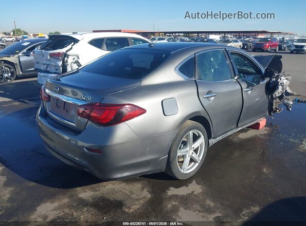 JN1BY1AP8HM741586 2017 INFINITI Q70 Gray Trasero derecho