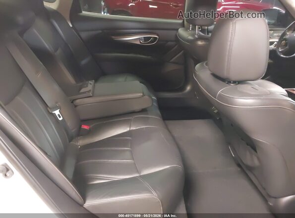 JN1BY1PR3HM210207 2017 INFINITI Q70L White VIN sticker view