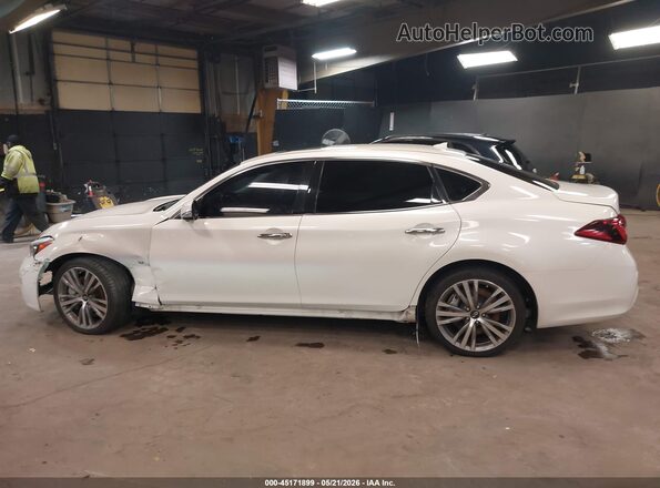 JN1BY1PR3HM210207 2017 INFINITI Q70L White 360 interior view