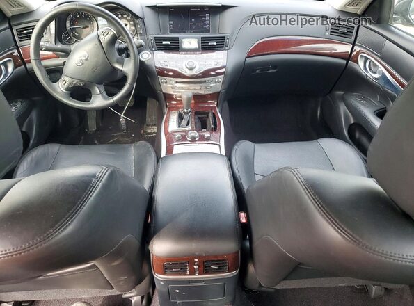 JN1BY1PR7JM370323 2018 INFINITI Q70L Black Вид панелі приладів