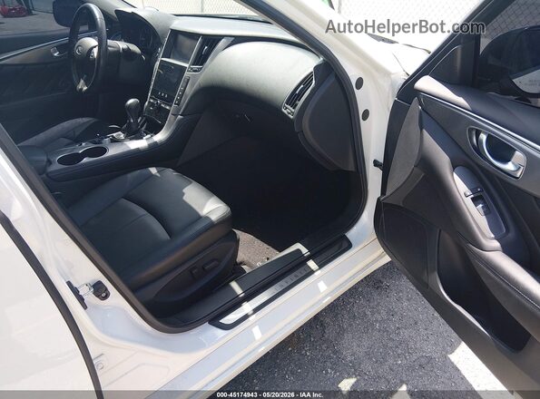 JN1CV7AP7HM640717 2017 INFINITI Q50 White Widok wnętrza z przodu