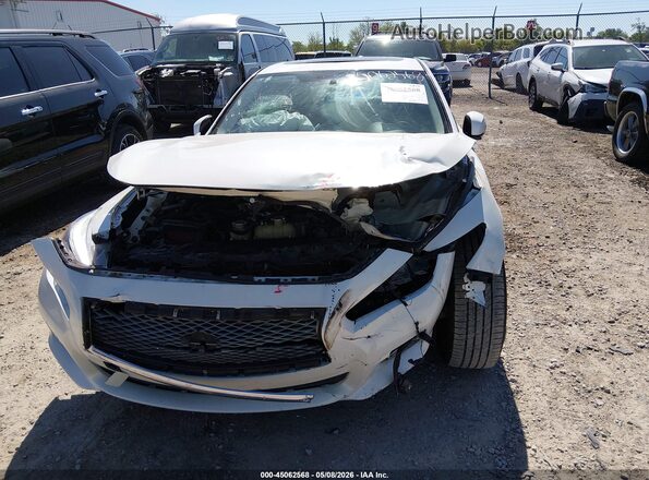 JN1EV7AP0HM730042 2017 INFINITI Q50 White Vista frontal