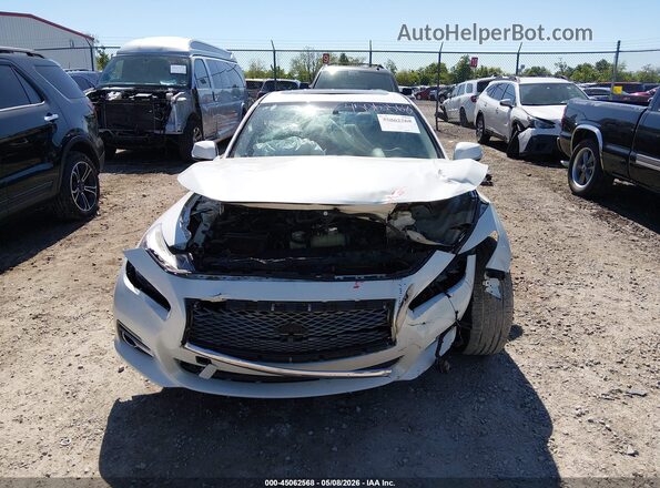 JN1EV7AP0HM730042 2017 INFINITI Q50 White Vista interior trasera