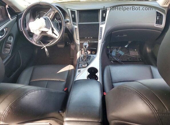 JN1EV7AP0LM208309 2020 INFINITI Q50 Серебряный Вид панели приборов