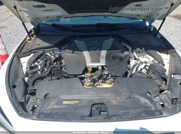 JN1EV7AP1JM352853 2018 INFINITI Q50 Белый Вид сзади