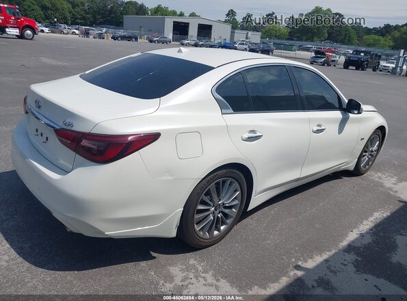 JN1EV7AP2JM365806 2018 INFINITI Q50 White Rear right