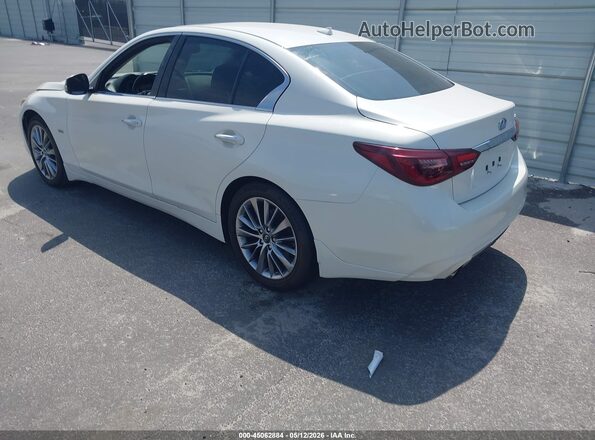 JN1EV7AP2JM365806 2018 INFINITI Q50 White Rear left