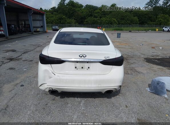 JN1EV7AP3JM590266 2018 INFINITI Q50 White 