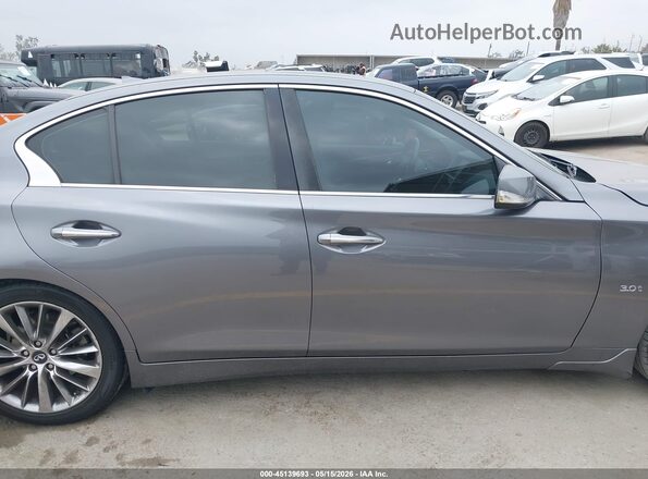 JN1EV7AP4JM365290 2018 INFINITI Q50 Gray Vista interior trasera