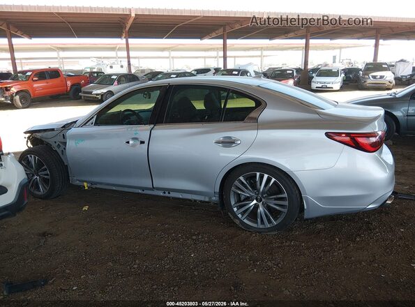 JN1EV7AP4JM365483 2018 INFINITI Q50 Серебряный 