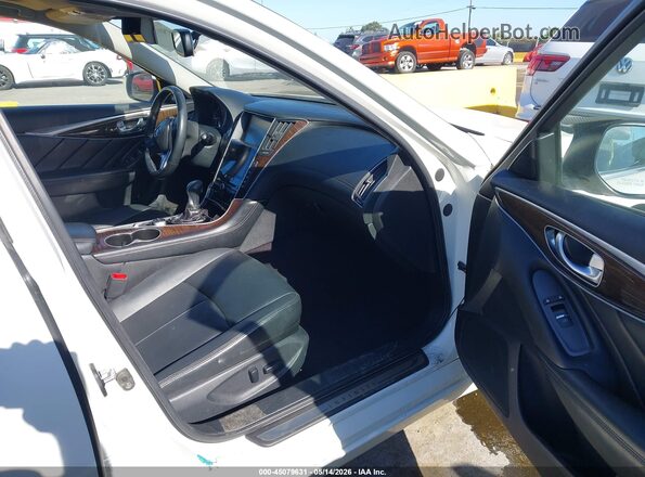 JN1EV7AP5KM511844 2019 INFINITI Q50 Белый Вид салона спереди