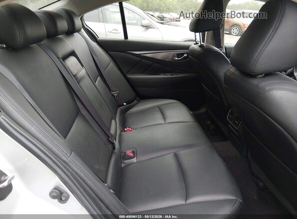 JN1EV7AP6HM736945 2017 INFINITI Q50 Silver Widok naklejki z numerem VIN