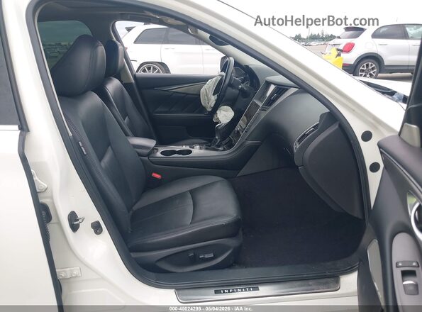 JN1EV7AP9HM740276 2017 INFINITI Q50 White 