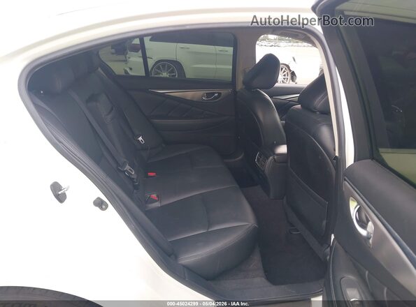 JN1EV7AP9HM740276 2017 INFINITI Q50 White 